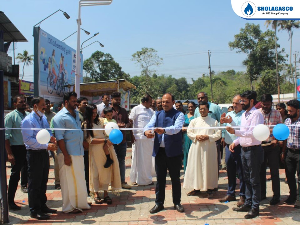 Inauguration of 2nd CNG station in Kottayam, Idukki and Pathanamthitta GA M/s Ponmankal Fuels, Kanakkary - HPCL