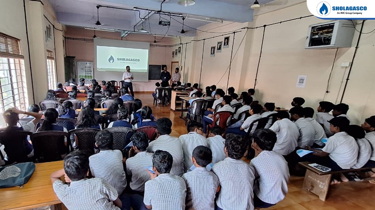 Awareness program on Piped natural gas to students of Devi Vilasom School, Kumaranalloor, Kottayam